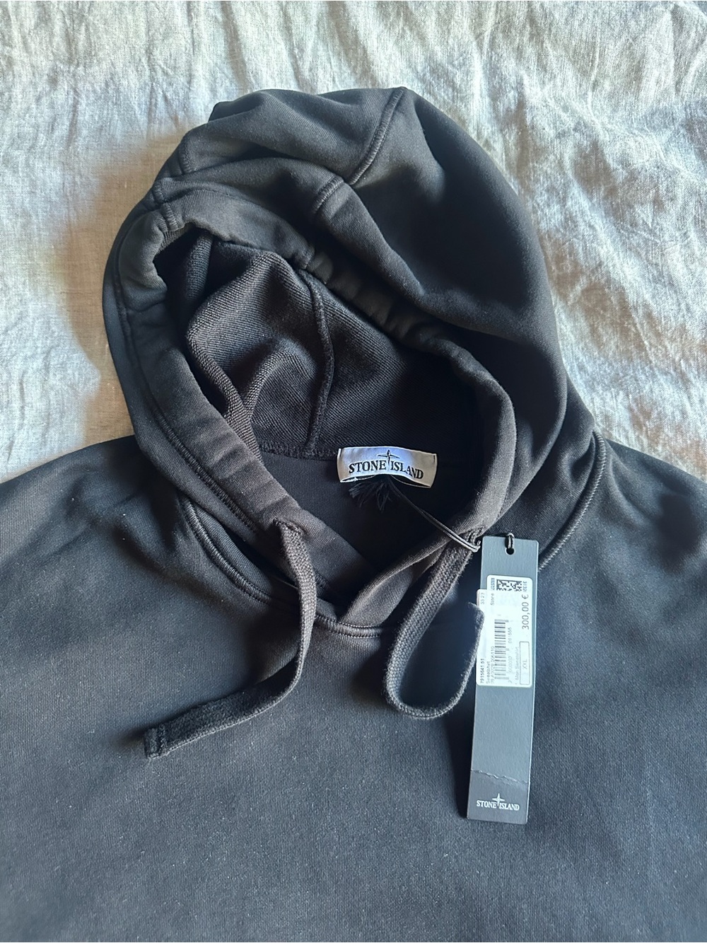 Stone Island Men's Black Hooded Sweatshirt
